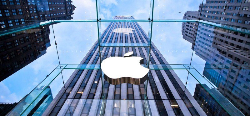 Apple priznao da je usporavao starije ajfone kako bi ljudi kupili nove