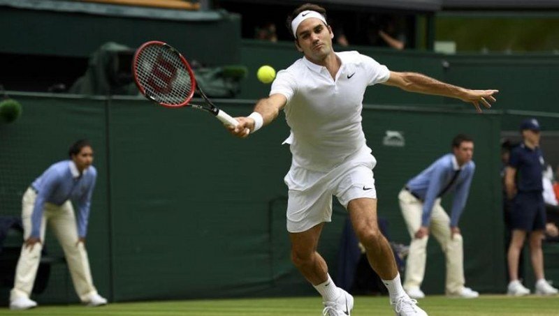 Federer očekuje manje trofeja zbog povratka Đokovića, Mareja