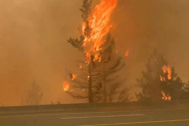 U Kanadi izgorjelo selo u kojem je izmjerena najviša temperatura u državi (Foto/Video)