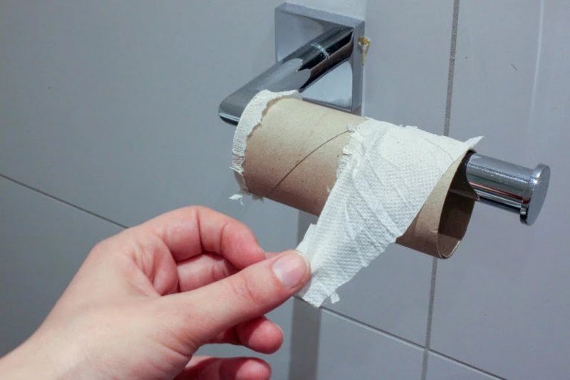 Vlada Srpske svojim radnicima nije platila zdravstveno, penziono.. Nema više novca ni za toalet papir?
