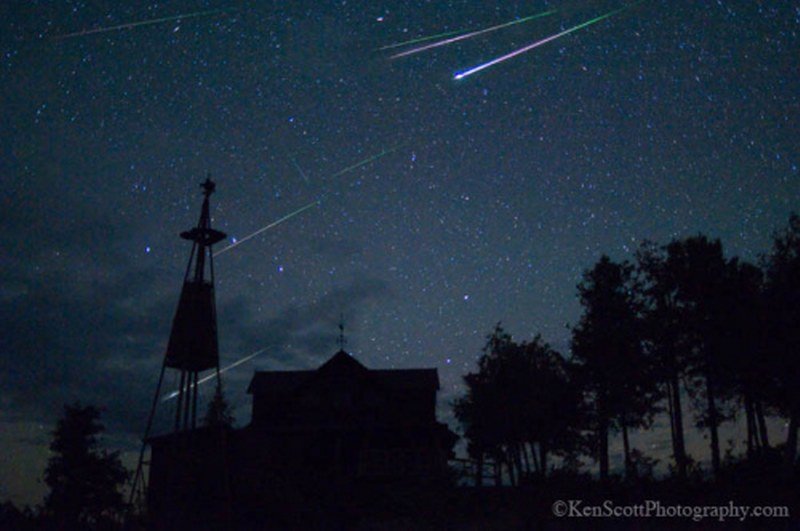 Meteor iznad jezera Mičigen osvetlio nebo u više saveznih država