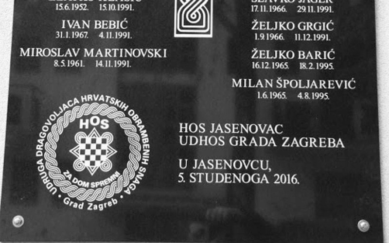 Hrvatska: Privedeni mladi koji su prelepili spomen-tablu u Jasenovcu