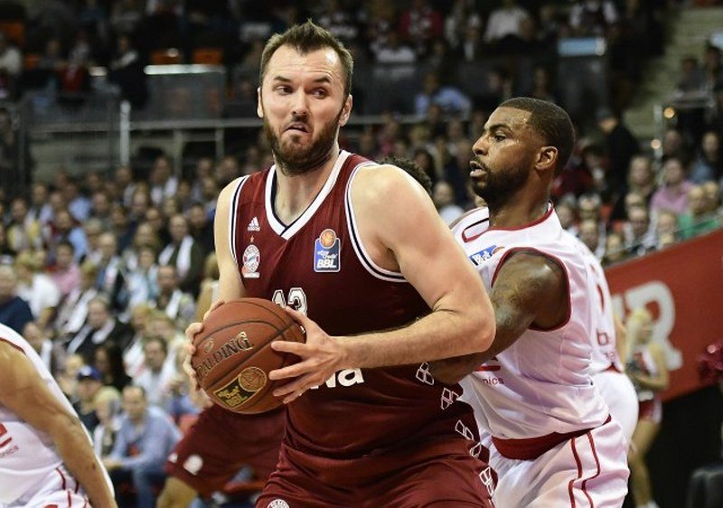 Mačvan opet pokidao ligamente kolena na prvoj pripremnoj utakmici!