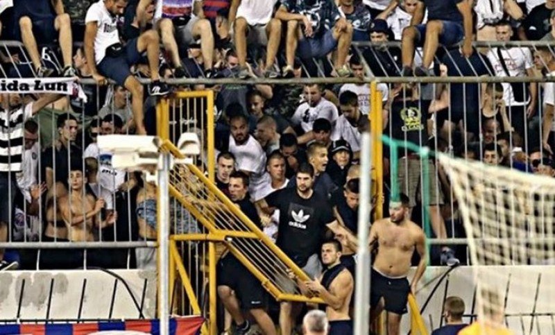 Torcida prijetila Srbima klanjem uz podršku Zagrepčana