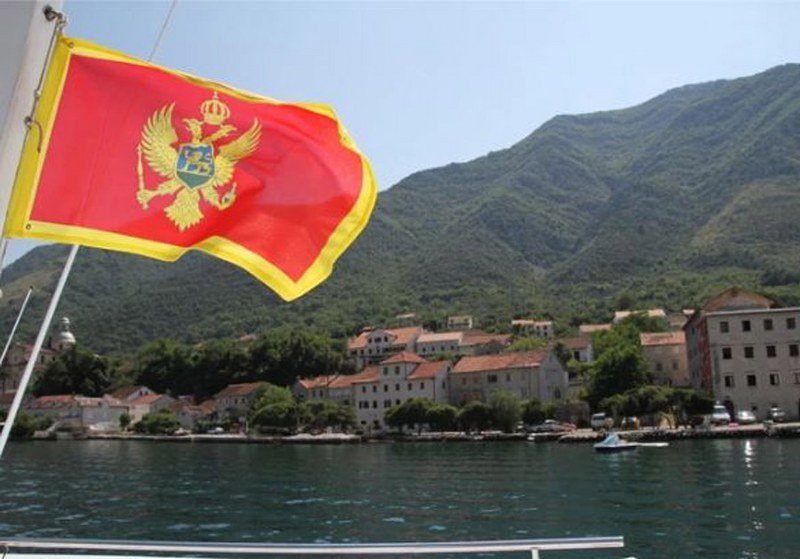 U Crnu Goru od danas samo sa testom na koronu starim 48 sati