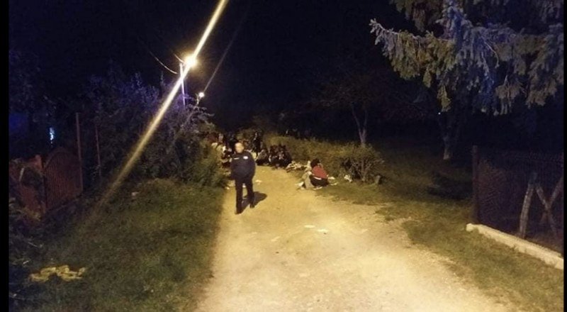 Uznemirujući sadržaj: Hrvatski policajci brutalno pretukli migrante i ilegalno ih prebacili u BiH (Foto)