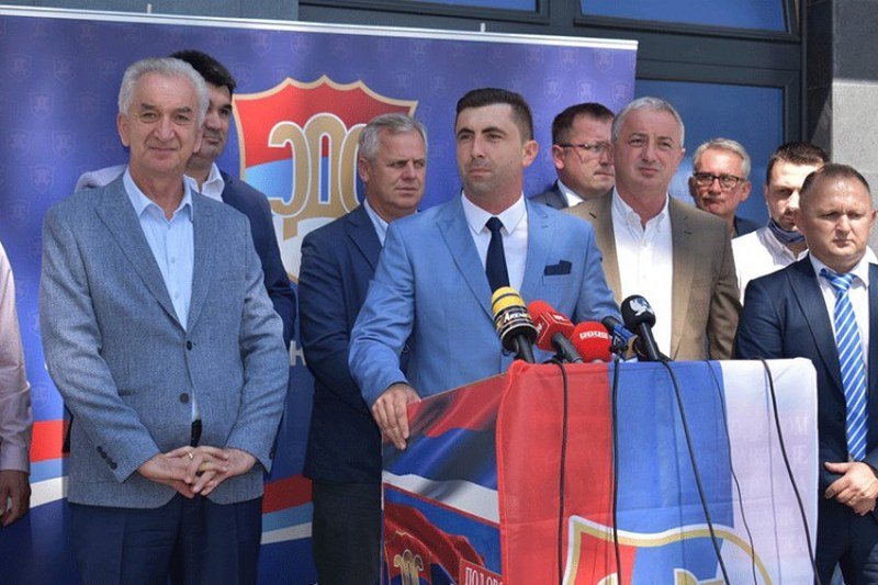 Narod hoće čestite mlade ljude u politici - Primjer Banja Luka i Bijeljina