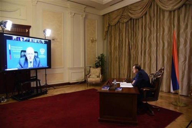 Ambasadori osudili Dodikov verbalni napad na Incka