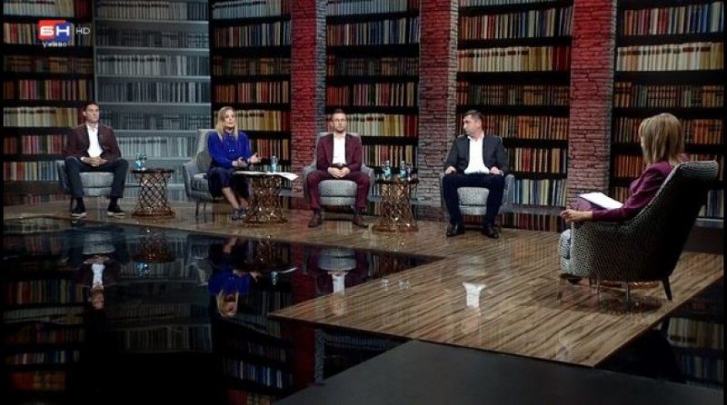 Pritisci i ucjene nisu jači od volje naroda na izborima (Video)