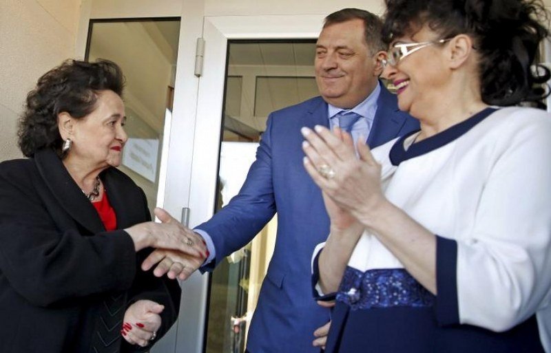Sonja Karadžić spašava Dodika