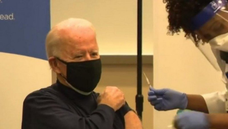 Džo Bajden primio vakcinu protiv virusa korona