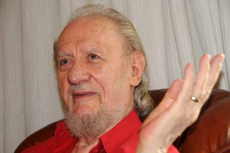 In memorijam: Preminuo književnik Jevrem Brković