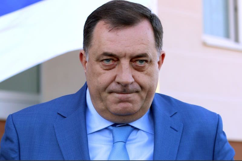 Građani Doboja odlučuju o daljoj političkoj sudbini Milorada Dodika (Foto)