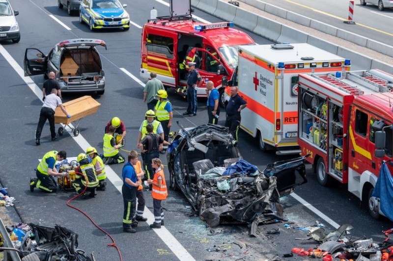 Stravična nesreća u Njemačkoj: Četvorica Srbijanaca poginula u smrskanom automobilu