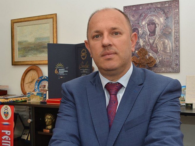 Sprema se pljačka vijeka preko Pošta Srpske, DWELTA, Luke Petrovića, Stefana i Vojina Mitrovića? (Foto)