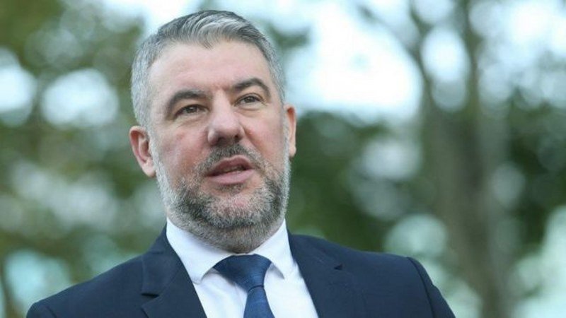 Iz nepoznatih razloga ministar zdravlja Srpske Alen Šeranić danas iznenada u Okružnom javnom tužilaštvu Banjaluka