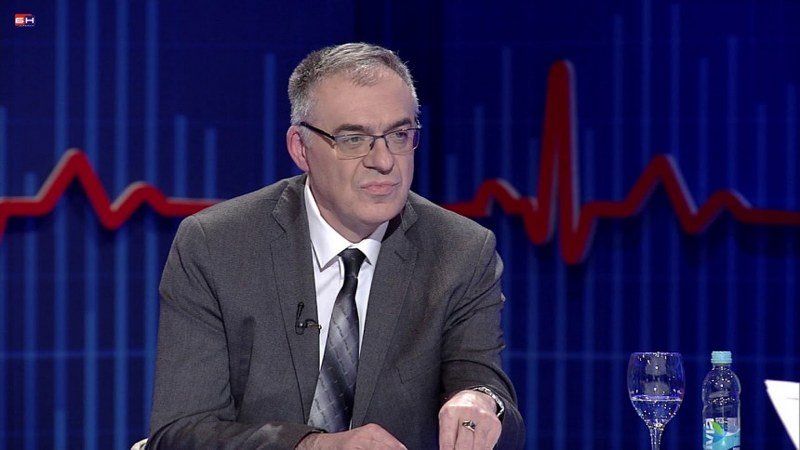 Srpska ne smije biti talac jednog čovjeka i zaštita očuvanja lične imperije - Sve je skretanje pažnje