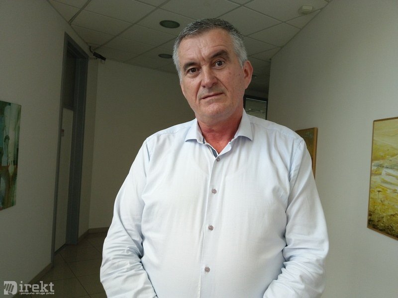 Po uzoru na svog glavnog šefa: Uznemirujući SMS-ovi novinarki -Direkta- sa telefonskog broja Ljuba Vukovića