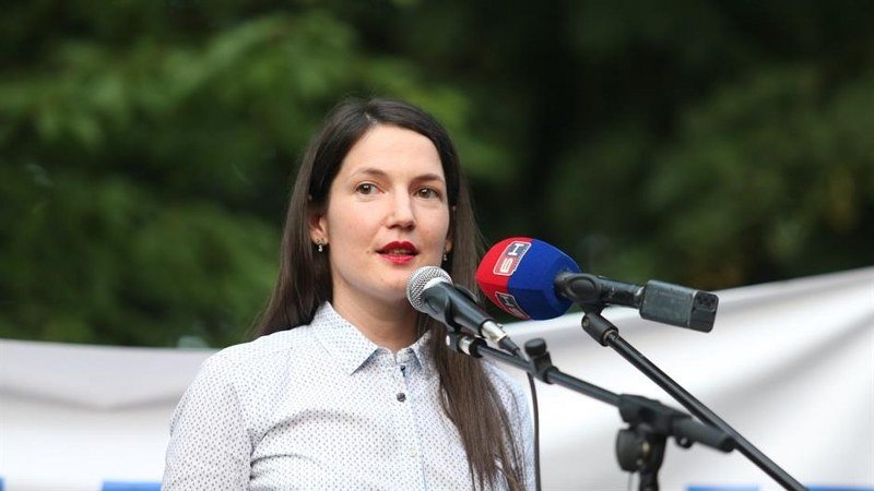 Jelena Trivić: Za prosperitetnu Republiku Srpsku vrijedi dati cijelog sebe! Srećno vam novo 2022. ljeto Gospodnje!
