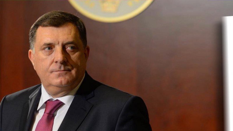 Dodik nije odustao od namjere da ukine Specijalno tužilaštvo niti da smijeni ministra policije Lukača (Foto)