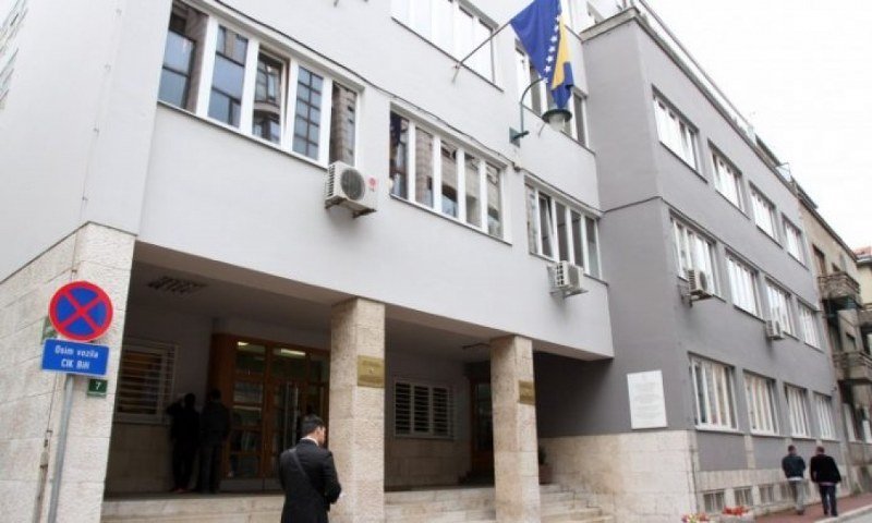CIK novčano kaznio 133 zvaničnika u BiH zato što kriju imovinu, jer je nisu prijavili!? Zašto je nisu prijavili?