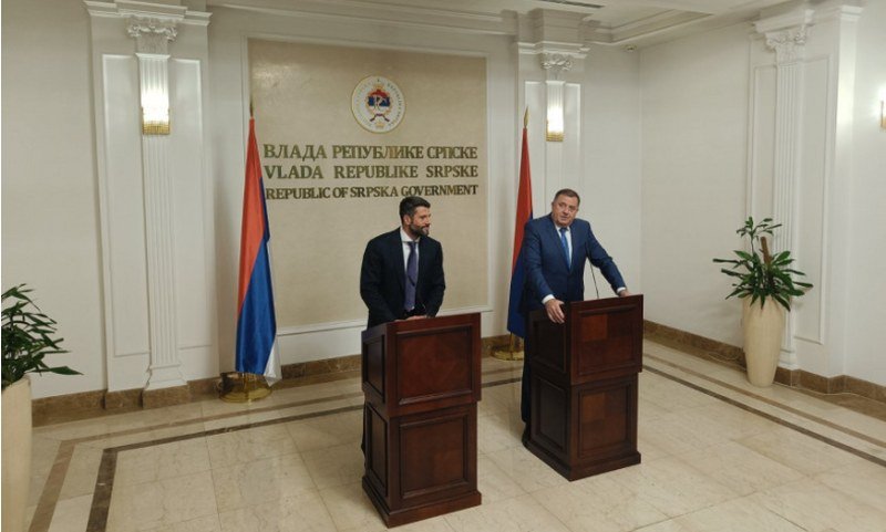 Dodik i njegov sin Igor u zgradi Vlade RS susreli se sa Šapićem, gradonačelnikom Beograda?