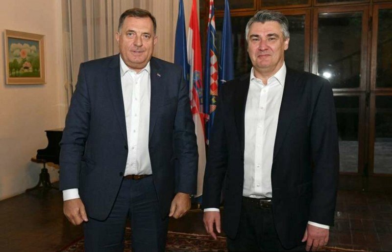 Podnošenje izvještaja: Sve o tajnom a onda -iznenadnom- sastanku Dodika i Milanovića na Hvaru (Foto/Video)