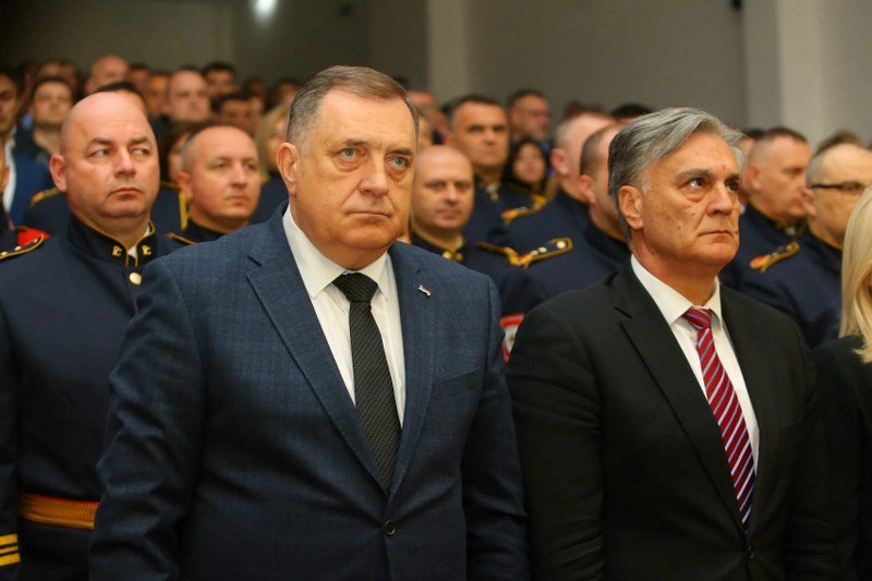 Da li će Dodik, zbog straha od hapšenja, -rekostruisati- (smijeniti) ministra MUP-a Sinišu Karana?
