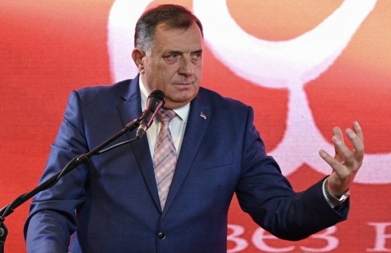 Potvrđena optužnica protiv Dodika - Snažan pritisak na Ranka Debeveca da mu dodijeli -naklonjenog- sudiju