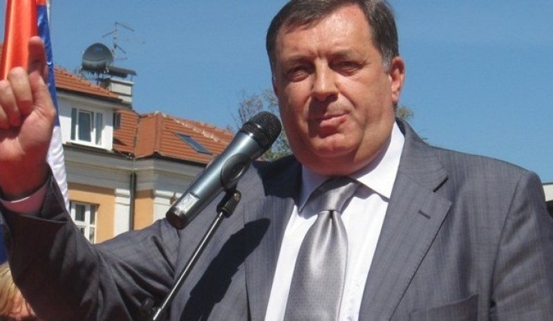 Odbrana i isturanje naroda: Milorad Dodik očekuje da ga -brani- narod, ako bude presuđen u Sudu BiH?