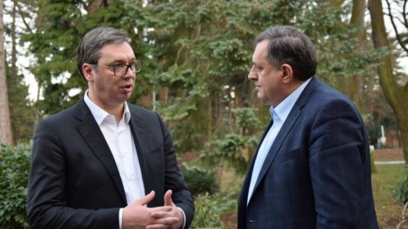 Jedino je Dodik oktroisan i na silu nametnut od zapada, Vučićeva podrška Dodiku jako opasna po Srpsku (Video)
