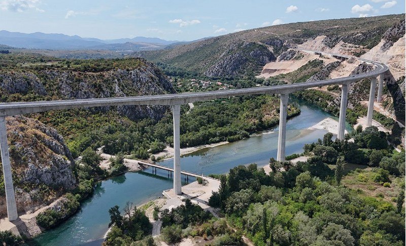 Gorostas iznad Neretve: Most -Hercegovina- na Koridoru Pet ce uskoro biti u funkciji (Foto)