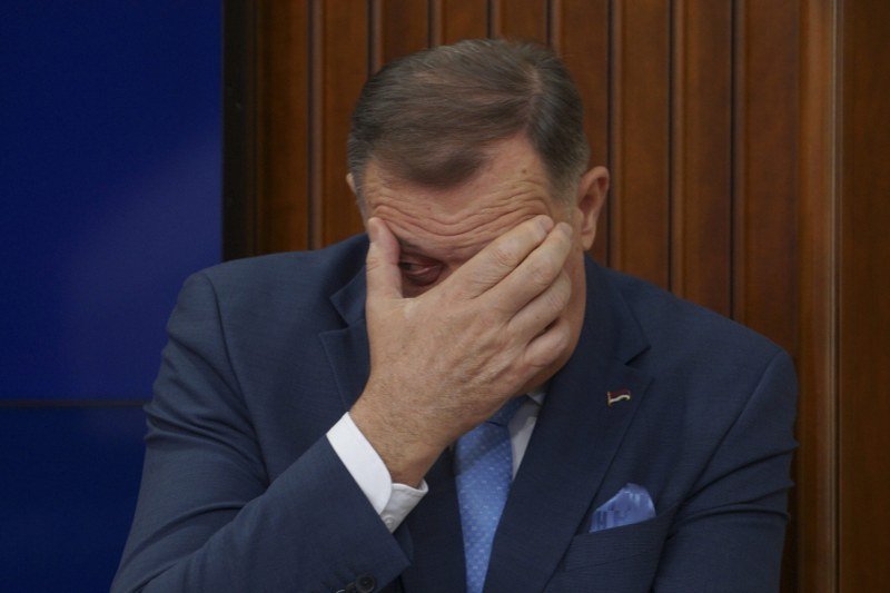 Istorijski dani - Nema puno vremena: Ili Dodik ili Država