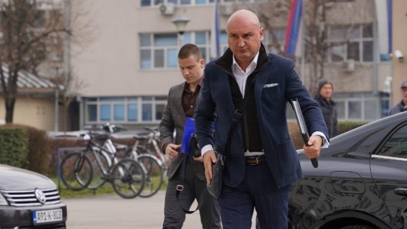 Potvrđeno pisanje Žurnala: Džombićeve frizirane studije za Comsar plaćaju građani