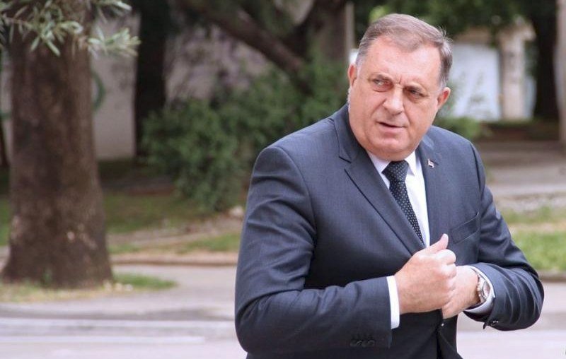 Damoklov mač iznad Dodikove glave: Problemi unutar režima - pad Zakona o obustavljanju finansiranja