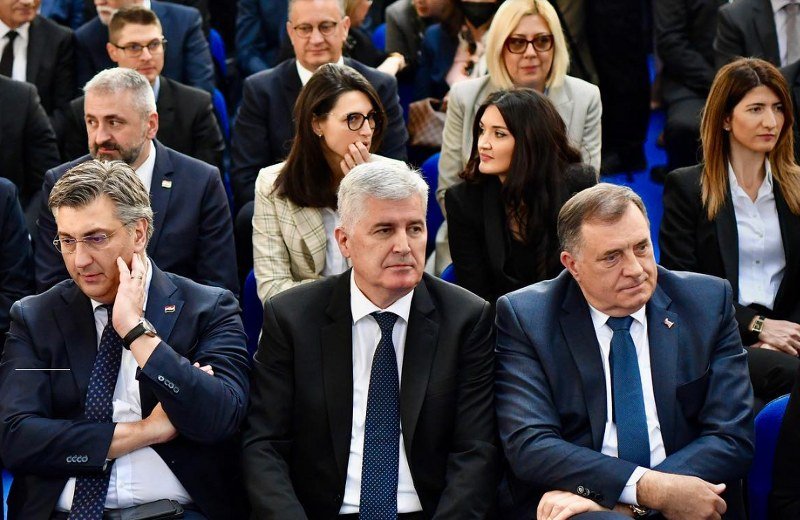 Vukanović: Čović skinuo masku i potvrdio da Dodika koristi kako bi dobio treći hrvatski entitet (Video)