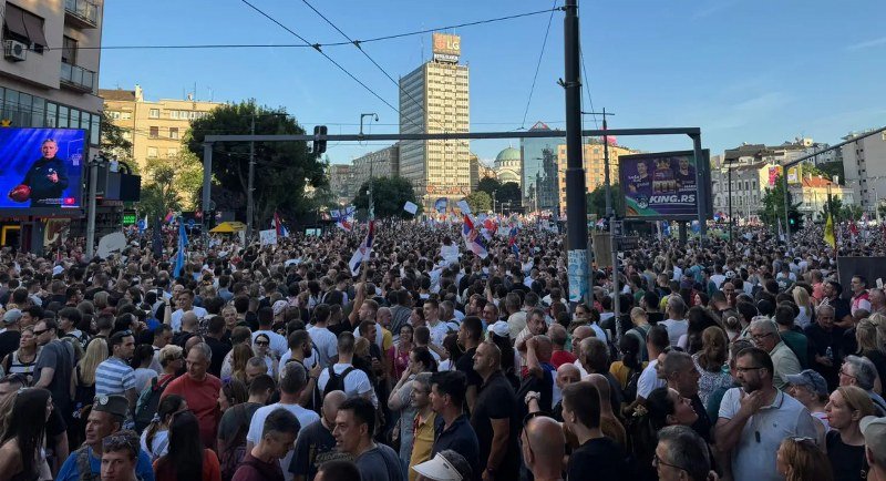 Studenti pozvali građane: 1. jula svi stupiti u masovnu obustavu rada i bojkot svega do ispunjenja zahtjeva