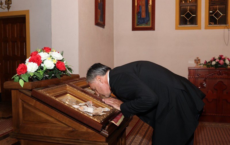 Borislav Radovanović: Ovom narodu možeš podvaliti sve - Kad je kršten Siniša Karan?!