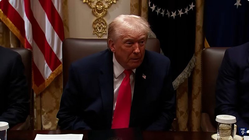 Tramp povezao Srbiju sa pokušajem krađe predsedničkih izbora u SAD