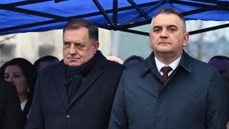 Ustav pod Dodikovim topuzom: Savo Minić u reprizi, odlazi da bi ostao