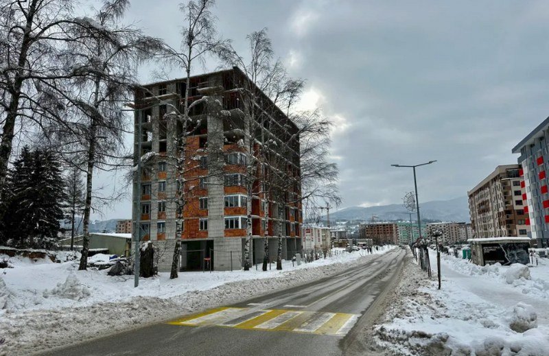 Prodaje se 11 dunuma FAMOS-ove zemlje, ko će kupiti Dečansku ulicu izgrađenu na ovoj zemlji?