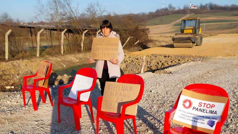 Podnovlje i dalje protestuje protiv solarnih elektrana, dok vlasti ćute, EUFOR se uključio (Foto)