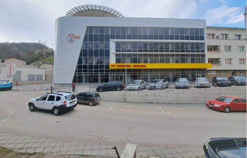 Pacijenti čekaju četiri godine na bolnicu koja je koštala 28 miliona KM (Foto)