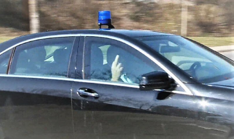 Republika Srpska zadužena za još milijardu KM: Novim kreditom pokušavaju vratiti stari