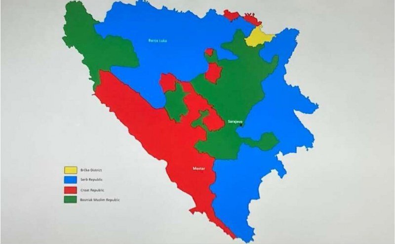 Crtali nove granice: Predstavljena karta BiH podijeljena na 3 republike, ideju podržao i kardinal Puljić