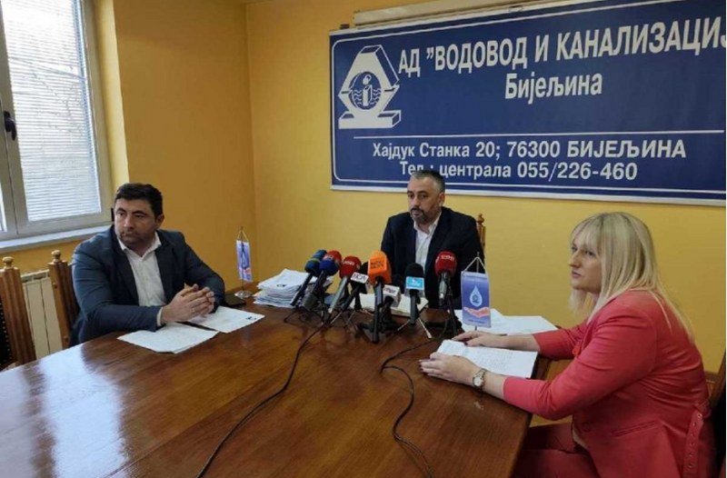 Sve poskupilo, cijena vode ne može: Kulminirali višegodišnji problemi u bijeljinskom Vodovodu (Foto/Video)
