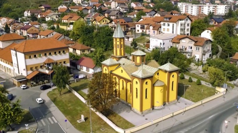 Šta se sve dešavalo vezano za zeničku Crkvu? Institucije Srpske pozivaju - Dajte svoju imovinu Crkvi!