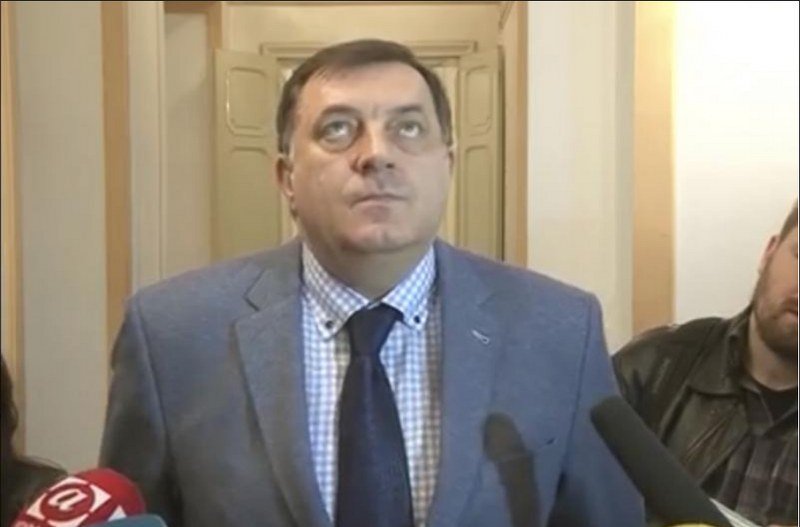 SNSD-ov model poslovanja ojadio budžete: 412, 5 miliona KM nestalo kroz afere -Viaduct- i -Ugljevik-
