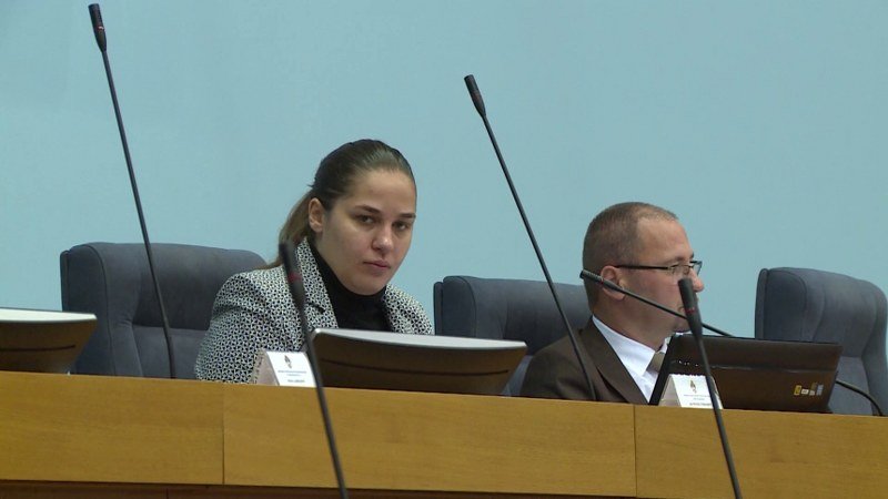 Anja Ljubojević, potpredsjednica NSRS slupala službeni auto od 60.000 KM