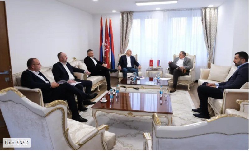 Igor Dodik sve vidljiviji u vrhu SNSD-a, hoće li biti kandidat za predsjednika RS? (Foto)